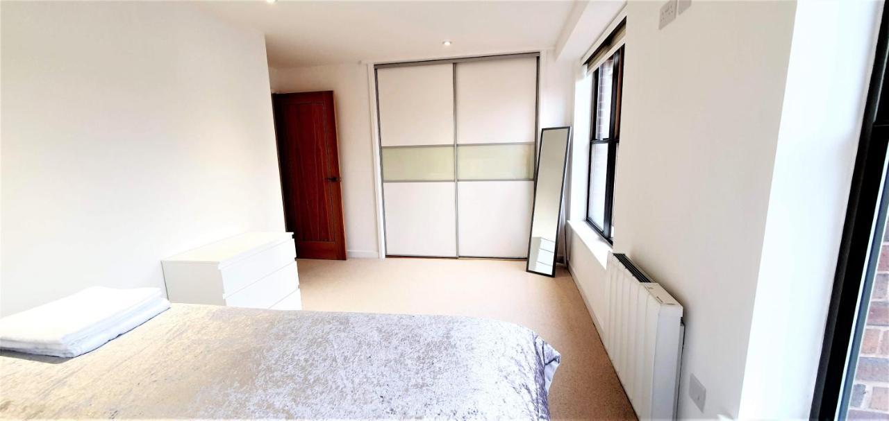 Cliftonville Heights - 2 Bed Home Away From Home Northampton Dış mekan fotoğraf